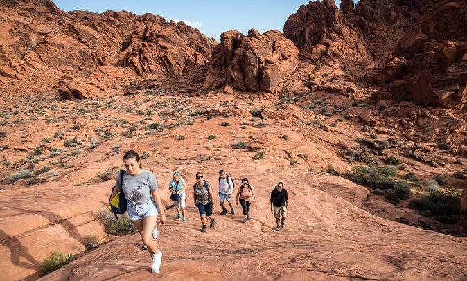 Valley of Fire Guided Hike from Las Vegas - Precise Location and Easy Access from Las Vegas