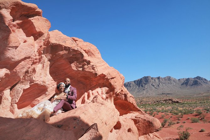 Valley of Fire Wedding by Private Limousine - Photographs and Post-Wedding Keepsakes