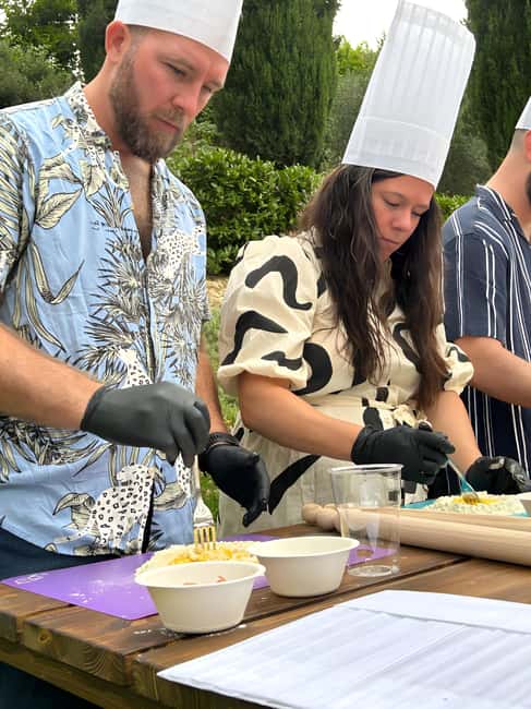 Valnerina/Pasta cooking class in a 12th century location - The Hands-On Pasta-Making Experience