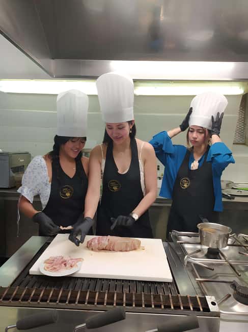 Valnerina/Pasta cooking class in a 12th century location - What’s Included and the End-of-Class Gifts