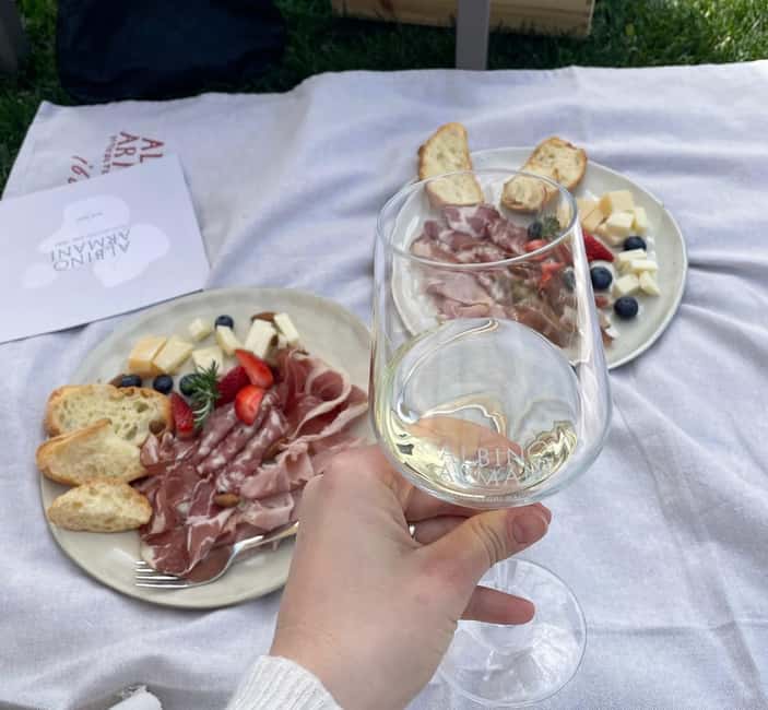 Valpolicella: Winery Tour with Picnic and Wine Tasting - Exploring the Scenic Vineyard Landscape