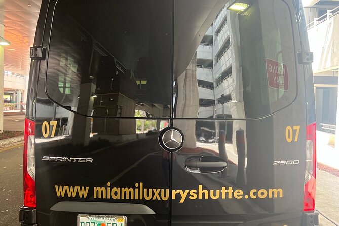 Van Ft Lauderdale Airport or Hotel To Port of Miami or Hotel - Flexibility for Flight Delays and Early Arrivals