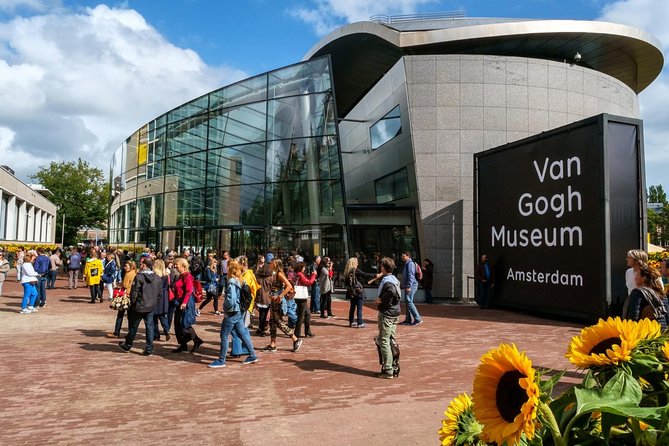 Van Gogh Museum Tour w/ Reserved Entry Semi-Private 8ppl Max - The Benefits of the Semi-Private Format
