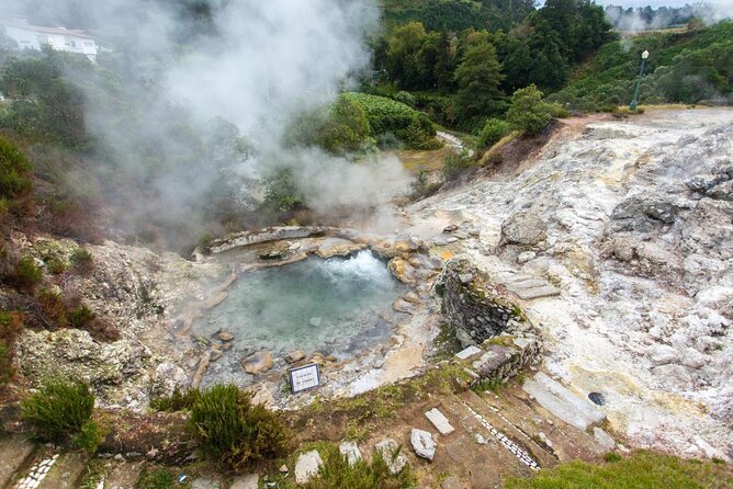Van  Laketour  Furnas  Full Day/ with lunch (Shared) - Explore São Miguel’s Furnas in a Full-Day Shared Van Tour with Lunch
