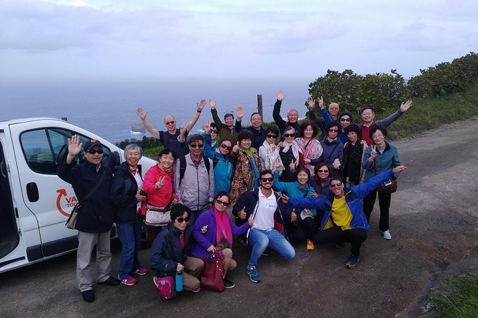Van Laketour Sete Cidades / Lagoa do Fogo Full Day w/lunch (Shared) - The Included Azorean Lunch and Its Highlights