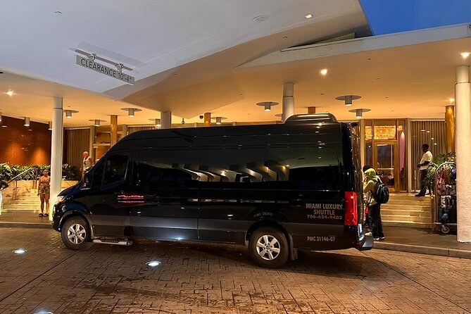 VAN Mia Airport or Hotels to Miami Port or Hotels Up to 14pax - Booking Process and Flexibility