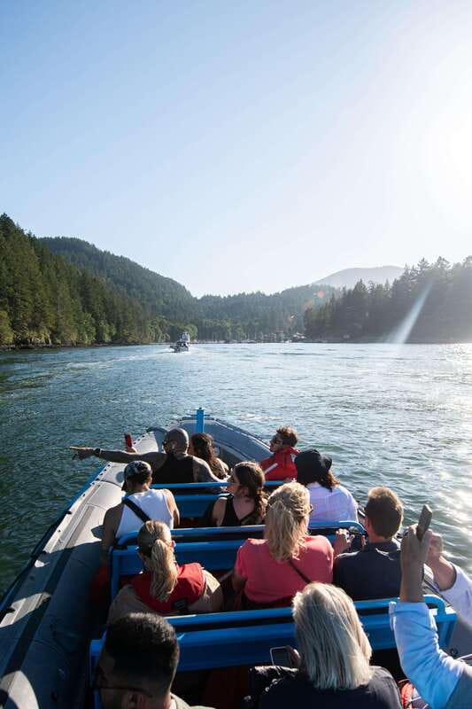Vancouver: Boat to Bowen Island on UNESCO Howe Sound Fjord - The Guide and Captain: Stories and Local Expertise