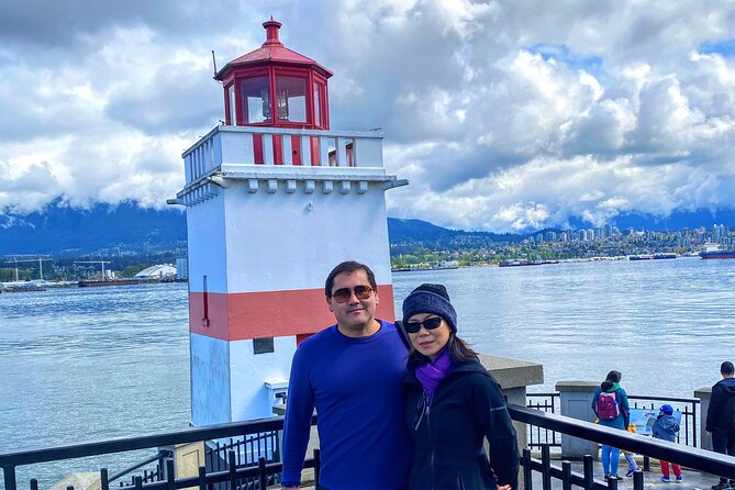 Vancouver city Tour with all attractions - Exploring False Creek and English Bay