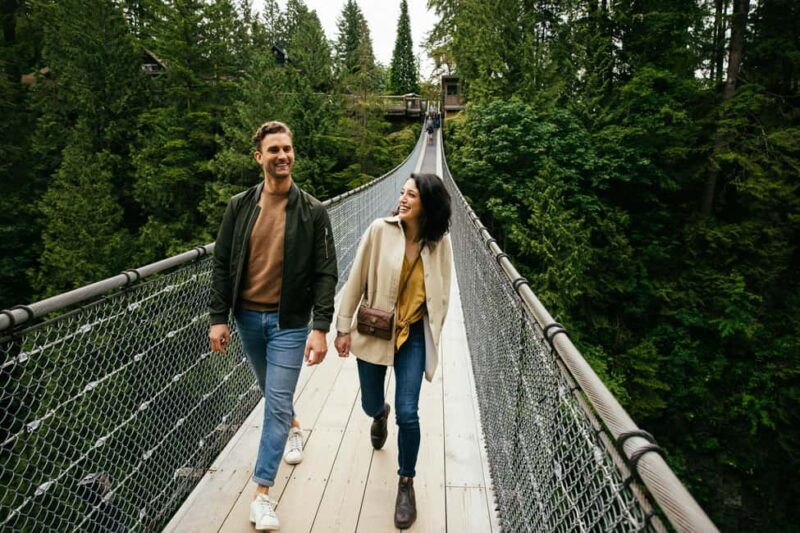 Vancouver: City Tour with Capilano Bridge and Stanley Park - The Unique 4D Tour Experience and Souvenir