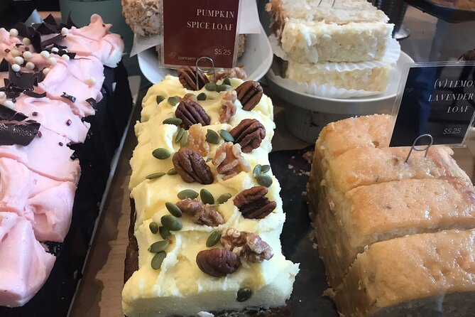 Vancouver Food Tour with 6 Tastings of Sushi, Poutine, Chocolate - Logistics: Meeting Point, Group Size, and Accessibility