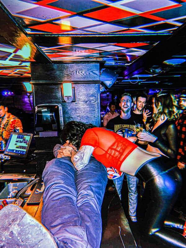 Vancouver: Gastown Pub Crawl - Logistics and Practical Details