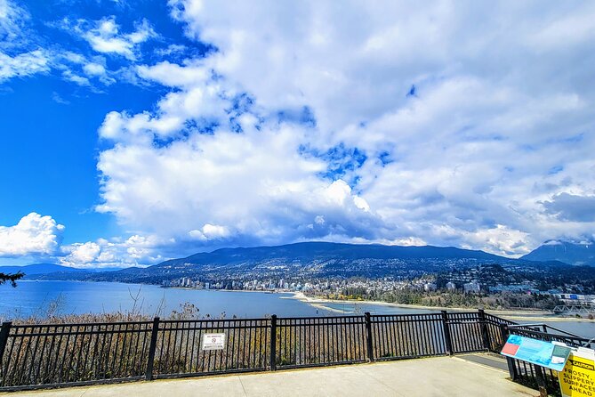 Vancouver, Grouse Mountain, Suspension &The Look Out Private Tour - Relax at English Bay Beach