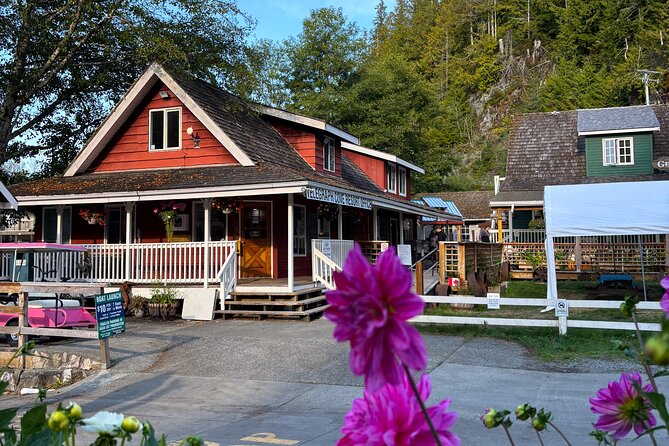 Vancouver Island: 2-Hour Guided Kayak Tour from Telegraph Cove - Who Will Appreciate This Kayaking Tour?
