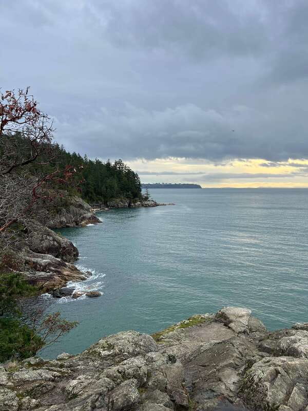 Vancouver: Lighthouse Park Hike - Scenic Coastal Views Along West Vancouvers Shoreline