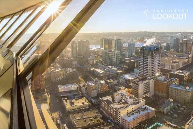Vancouver Lookout Admission Ticket - The Vancouver Lookouts Prime Location Near Waterfront Station