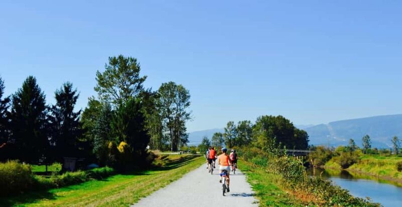 Vancouver: Lynn Canyon Park Hike & Pitt Meadows Bike Tour - Explore Vancouver’s Nature with a Full-Day Adventure