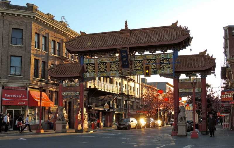 Vancouver: Private Victoria and Butchart Gardens Ferry Tour - The Scenic Ferry Crossing and Marine Wildlife