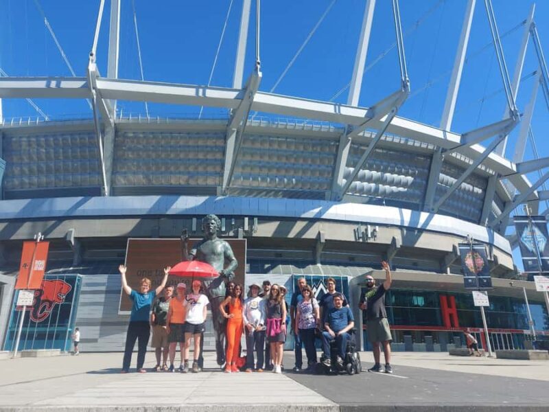 Vancouver: Private Walking Tour of City Highlights - Key Points