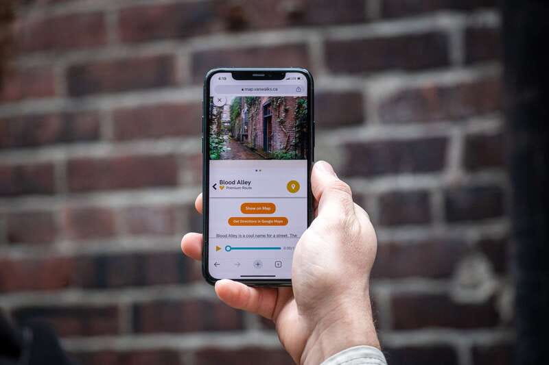 Vancouver: Self-Guided Smartphone Walking Tour of Gastown - Practical Details: Meeting Point and Accessibility