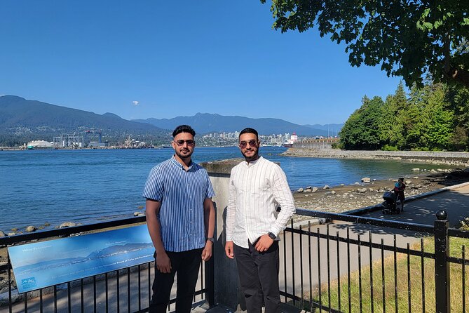 Vancouver Sightseeing Best Day Tour Private - English Bay Beach and Local Landmarks