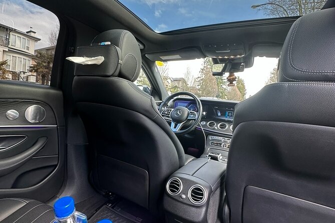 Vancouver to Seattle Private Transfer Service - Ease of Border Crossing and Transit