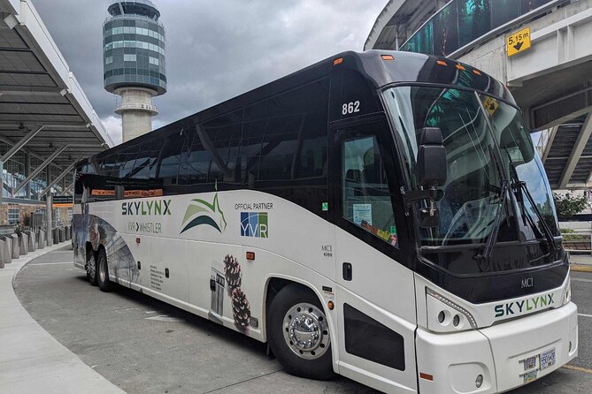 Vancouver to Whistler by EXECUTIVE Bus (Single Trip) - Vancouver to Whistler by EXECUTIVE Bus: Comfortable, Affordable Shuttle Service