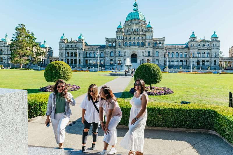 Vancouver: Victoria, Gulf Islands Cruise, & Butchart Gardens - Discover the Beauty of Vancouver Island on a Full-Day Tour from Vancouver