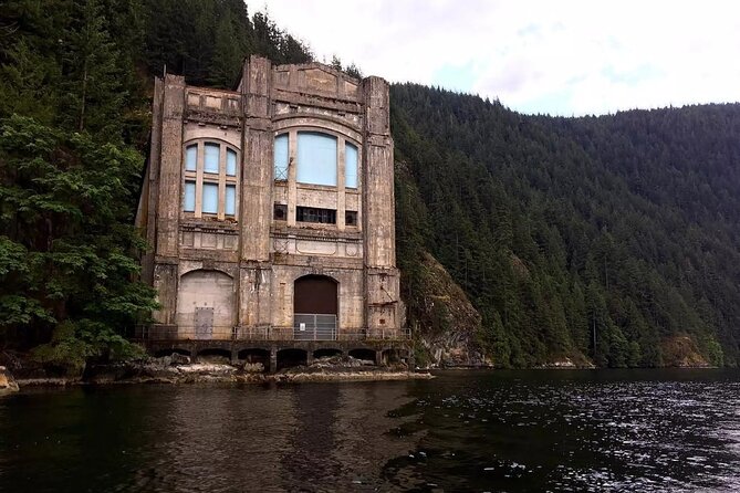 Vancouver's City and Waterfall | Waterfront Sightseeing Tour - Flexibility and Weather Considerations