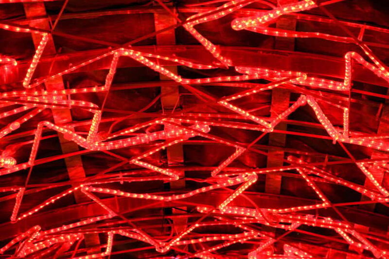 Vancouvers Festive Shore : Christmas Private Walking Tour - Walking Through the Illuminated Granville Square