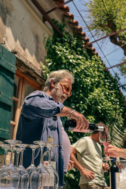 Var: Customized Day Trip with Driver-Guide - Dining and Local Specialties