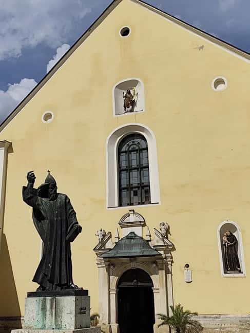Varazdin city tour - Local guide - Who Guides You Through Varazdin’s Rich Past?