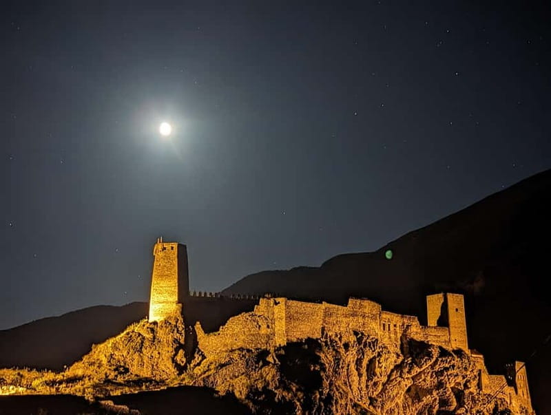 Vardzia. Lake Paravani, Khertvisi & Lomsia castle, Rabati - Lunch and Local Flavors: Savoring Georgian Delicacies and Qvevri Beer