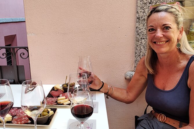 Varenna: guided Walking Tour with Wine & Food tasting - The Guide: Nadia’s Personal Touch and Local Expertise