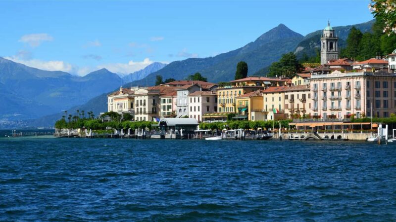 Varenna: Shared Boat Tour to the Villa del Balbianello Gardens - Exploring the Gardens of Villa del Balbianello