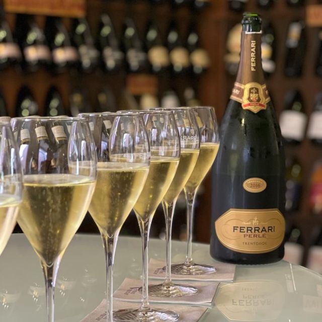 Varenna: Wine Tasting and Entry Ticket to Castello di Vezio - Starting Point at Invinis Veritas Wine Shop