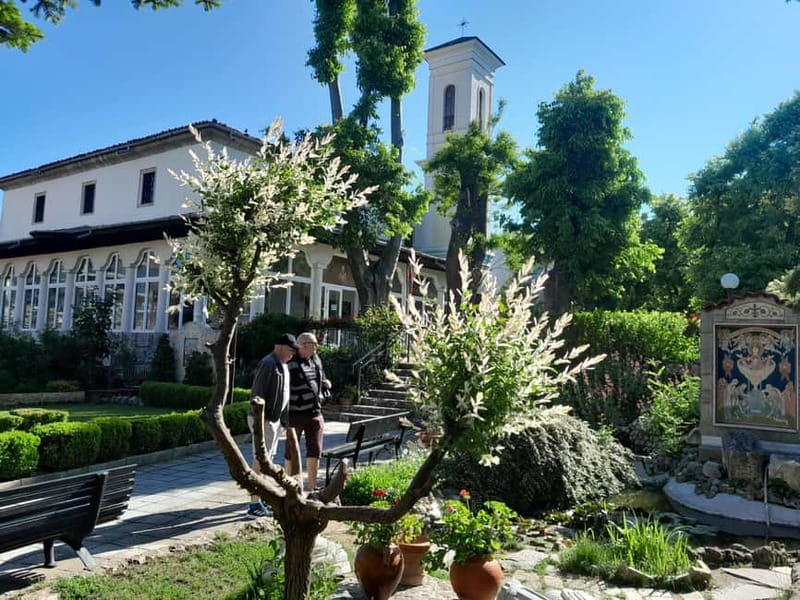 Varna: Guided VIP Tour - The Scenic Return and Final Photo Stops