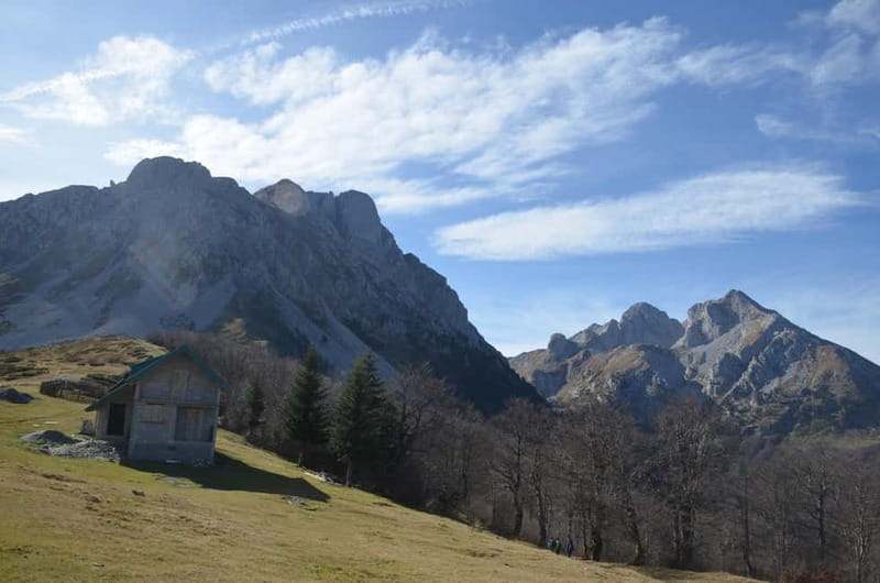 Vasojeviki Kom Hiking Private Tour - Experience the Majesty of the Komovi Mountains