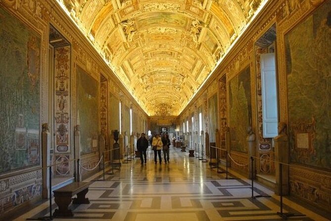 Vatican and Sistine Chapel at Night Private Tour, Top-Rated Guide - What Sets This Tour Apart from Others