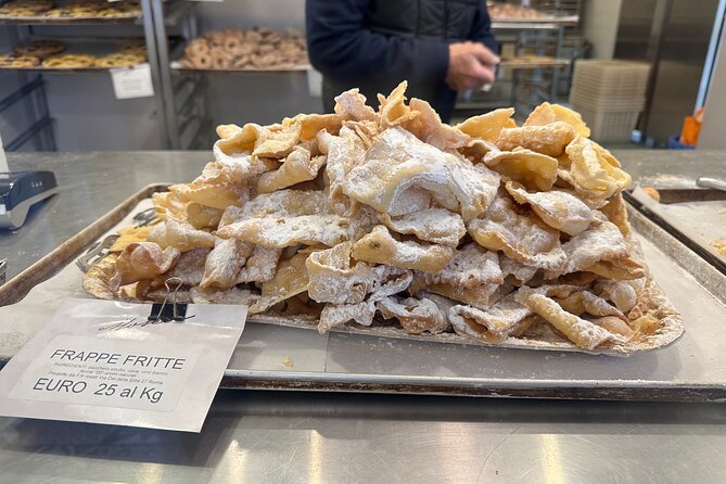 Vatican Food and Wine Tasting Tour next to the Sistine Chapel - The Guide and Group Size