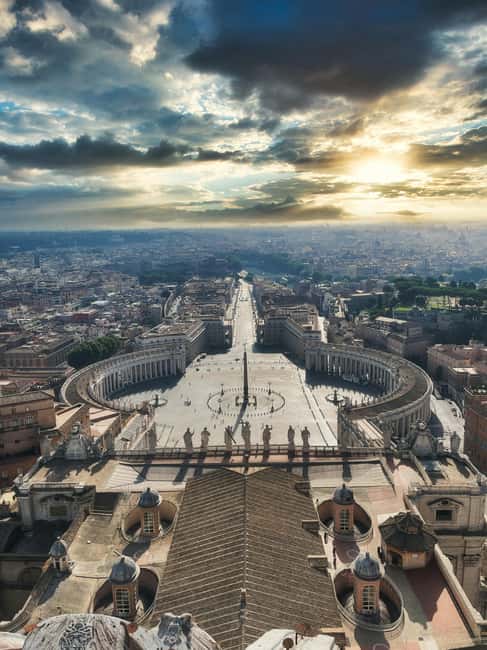 Vatican Full access: St.Peter's Basilica, Dome, Tombs+Audio - Key Points
