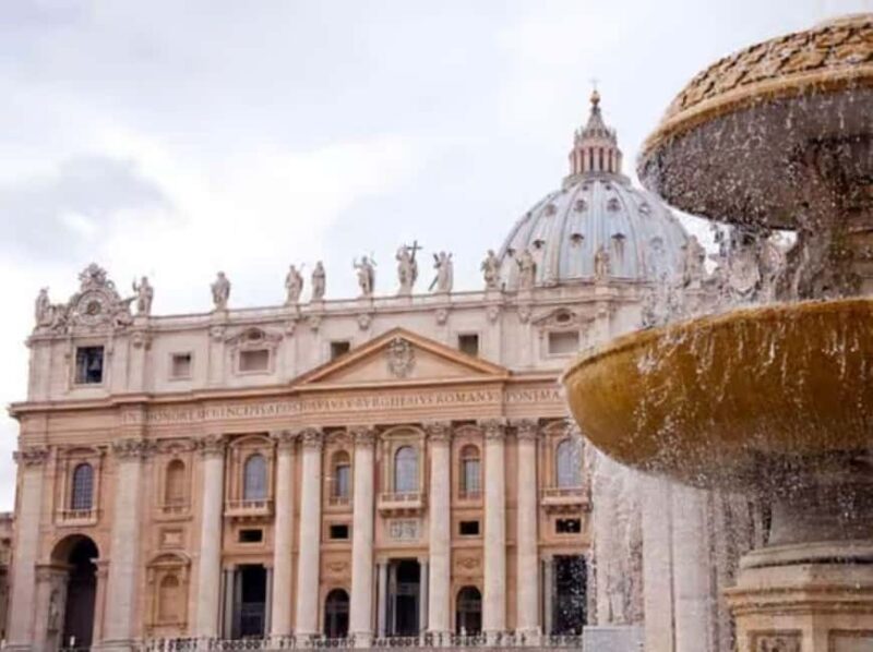 Vatican: Guided Tour of St. Peter's Basilica with Extra Coupon - What to Expect Inside St. Peters Basilica