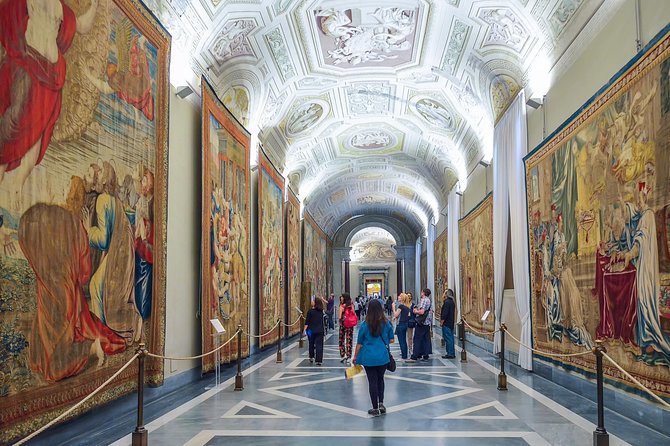 Vatican Museum and Sistine Chapel Guided Tour | Group Tour - The Galleria dei Candelabri and Tapestry Gallery