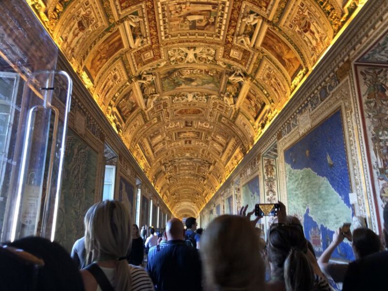 Vatican Museum and Sistine Chapel Tour - The Experience of Guides and Overall Value