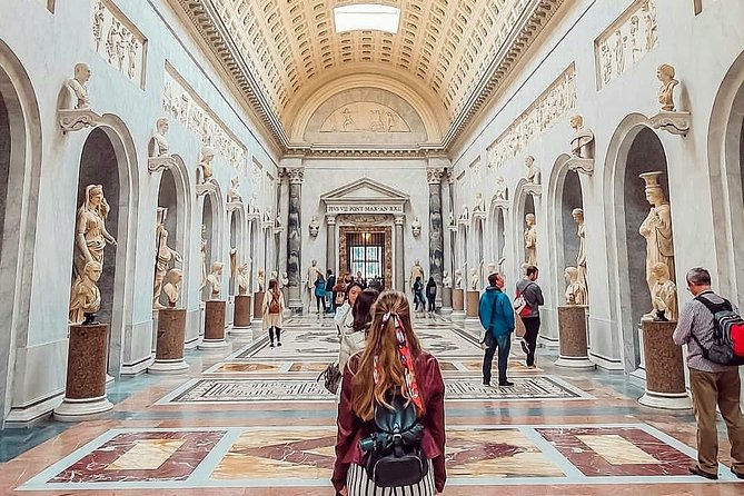 Vatican Museum skip the line ticket - Observing Michelangelo’s Sistine Chapel Masterpieces