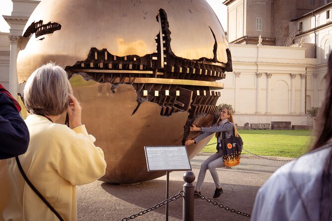 Vatican Museums and Sistine Chapel Tour - Logistics and Group Size