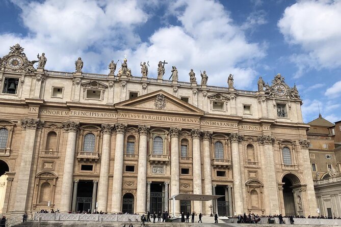 Vatican Museums Early Morning Entrance Private Tour - Visiting the Sistine Chapel: Michelangelo’s Masterpiece