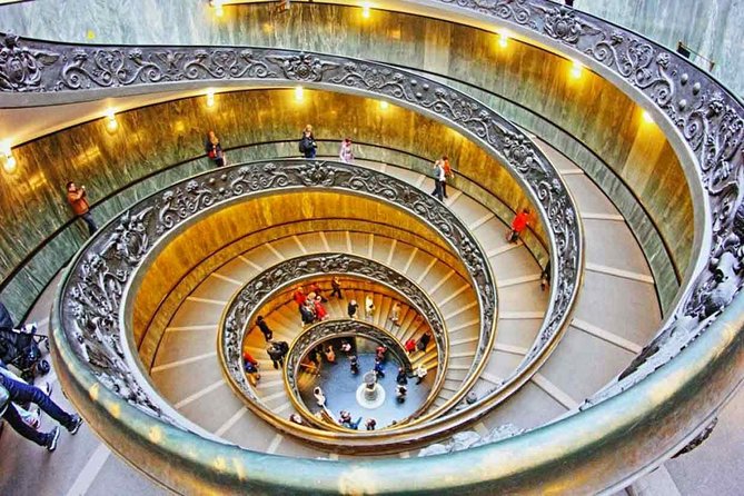 Vatican Museums guided tour - Starting Point and Logistics at Via Mocenigo