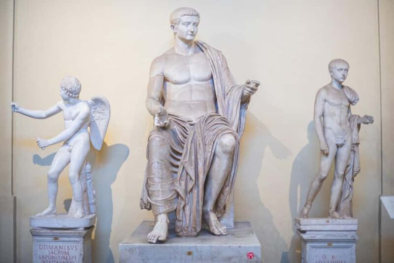 Vatican Museums, Sistine Chapel and Basilica guided tour - Practical Aspects: Group Size, Timing, and Accessibility