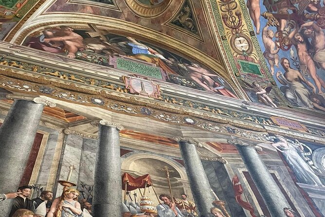 Vatican Museum's & Sistine Chapel Entrance Without Queue - The Guide: Knowledgeable but Not Perfect