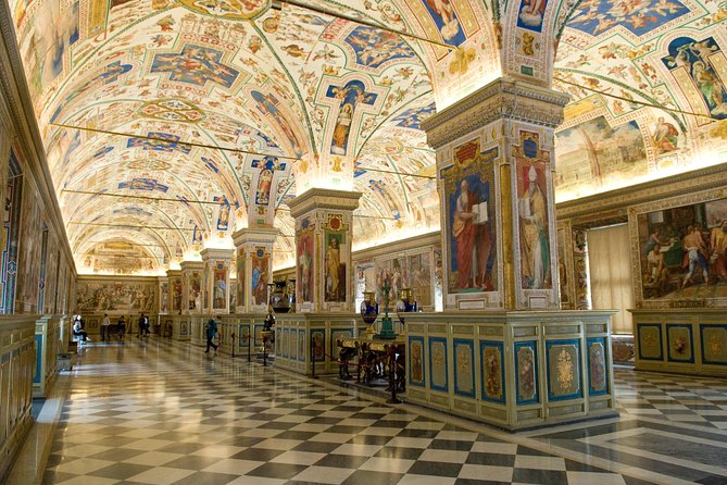 Vatican Museums, Sistine Chapel & St. Peter's through Holy Door - Timing, Pacing, and Accessibility